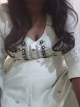 Webkamerová show Marathi_Priyanka_Kunal