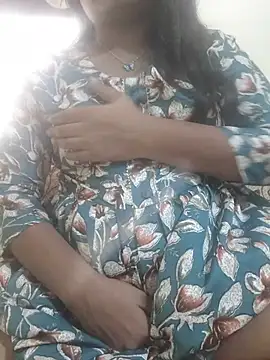 Marathi_Priyanka_Kunal Chat XXX in diretta