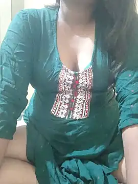 Show de Marathi_Priyanka_Kunal na webcam