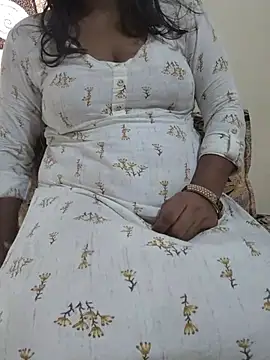 Marathi_Priyanka_Kunal Pertunjukan Webcam