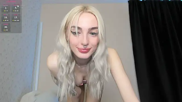 succubantra Chat XXX in diretta