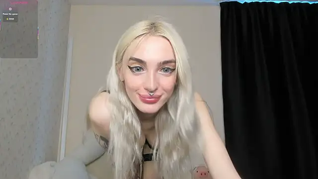 succubantra's Live XXX Chat
