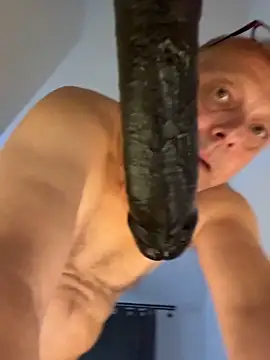 Show modela Jaropol na web-kameri
