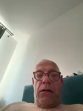 Webkamerová show Jaropol