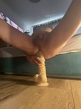 XXX chat uživo modela Jaropol