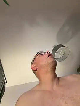 Show modela Jaropol na web-kameri