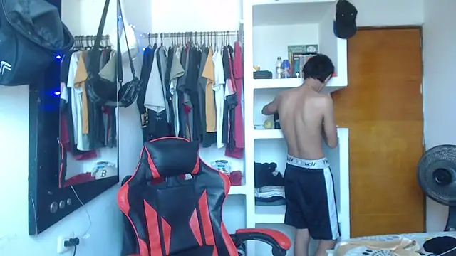 sung_yoln Webbikameraesitys