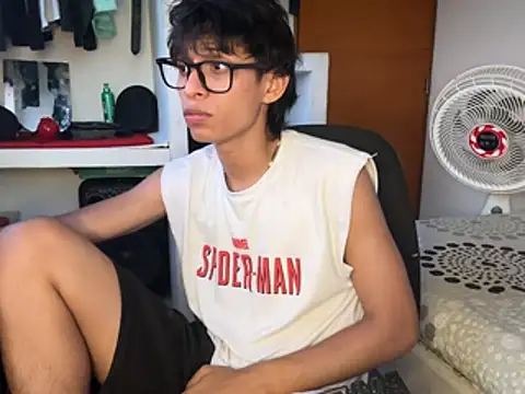 Webkamerová show sung_yol