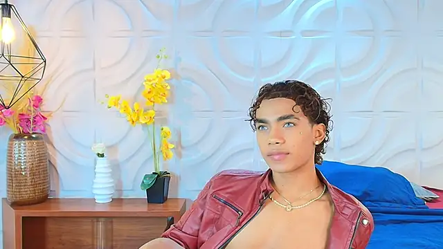 AlanCutee Webcam-Show