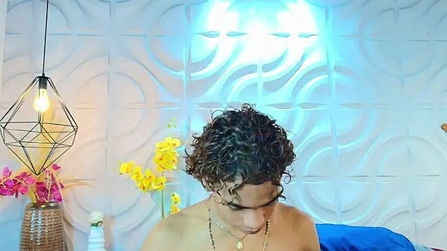 AlanCutee Webcam-Show