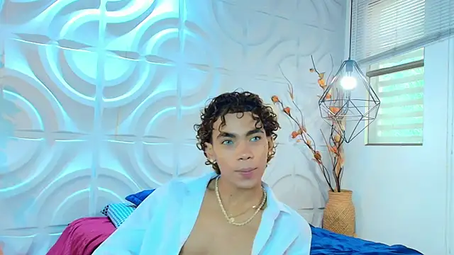 AlanCutee Webcam-Show