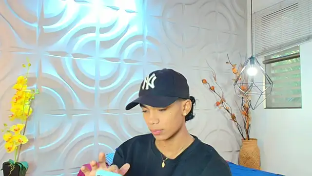 عرض كام AlanCutee
