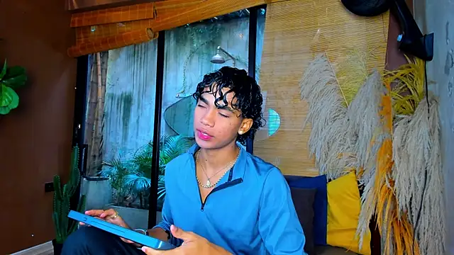 AlanCutee Webcam-Show