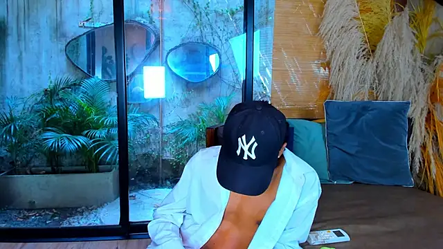 AlanCutee Webcam-Show