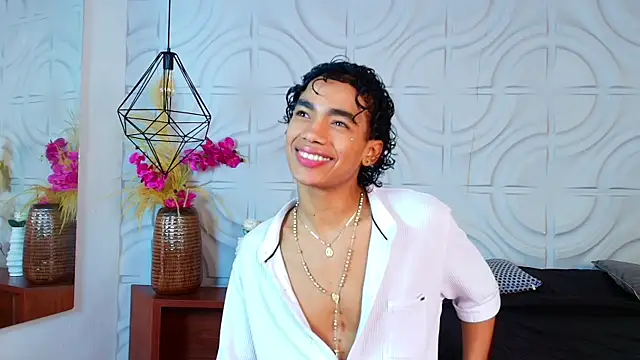 AlanCutee Webcam-Show
