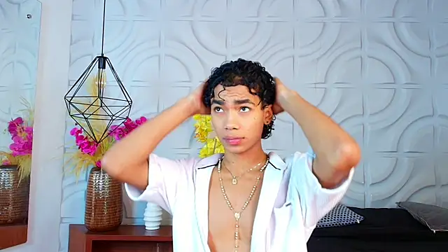 AlanCutee Webcam-Show