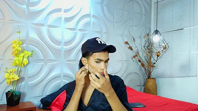AlanCutee Webcam-Show
