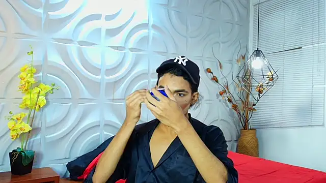 AlanCuteen Webbikameraesitys