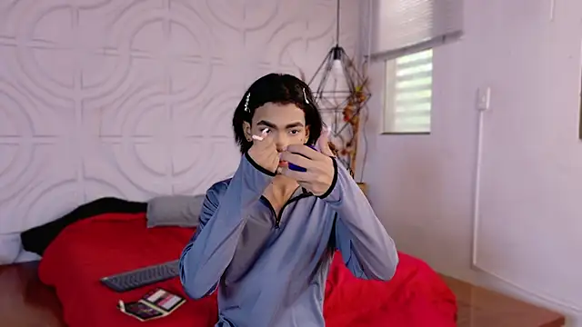 AlanCutee Webcam-Show