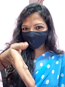 Webkamerová show Tamil_Dharani