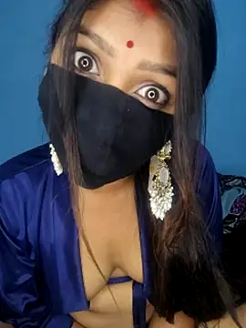 Nisha_777 即時聊天室