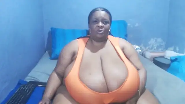 โชว์เว็บแคมของ Voluptuousbbw1