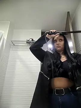 Esmeralda333 Webcam-Show