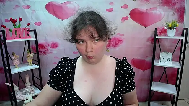 NeonilaLisova's Live XXX Chat