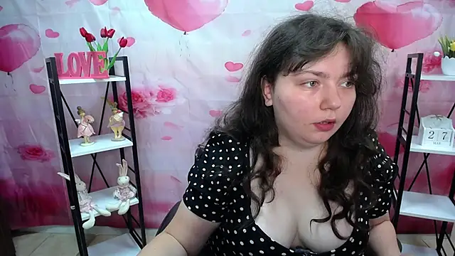 NeonilaLisova Show Webcam