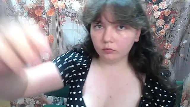 NeonilaLisova's Live XXX Chat