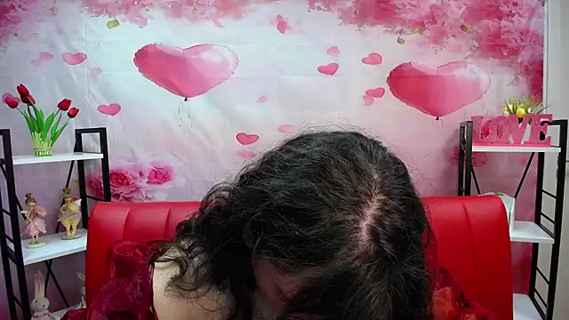 NeonilaLisova's Live XXX Chat