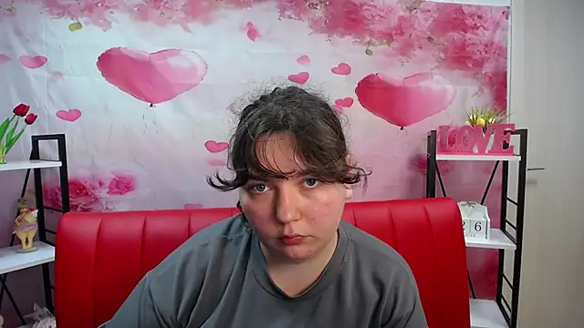 Show de NeonilaLisova na webcam