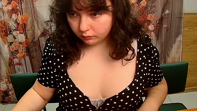 NeonilaLisova Live XXX-chat
