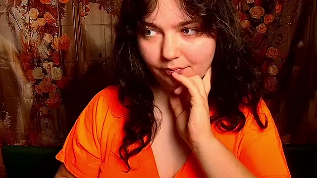 NeonilaLisova's Live XXX Chat