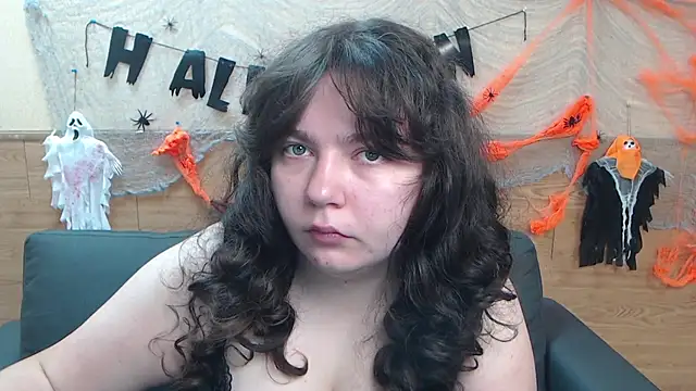 NeonilaLisova's Live XXX Chat