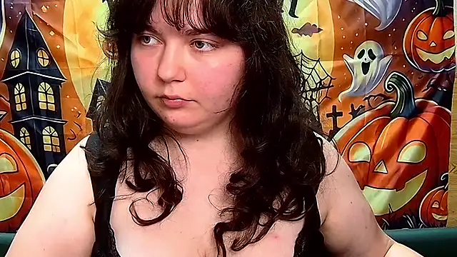 NeonilaLisova's Live XXX Chat