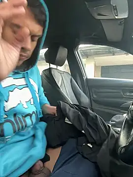 Smallboybigworld Show in webcam