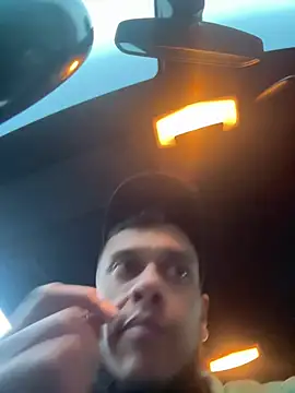 Smallboybigworld Show Webcam