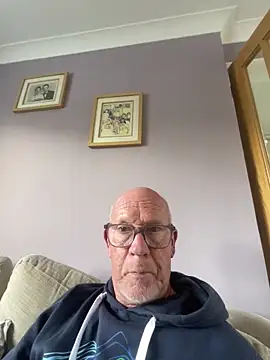 philefc Show in webcam