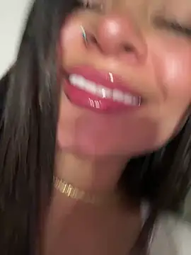 Saray_charmante's Live XXX Chat