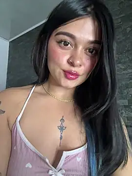 Chat XXX ao vivo de Saray_charmante