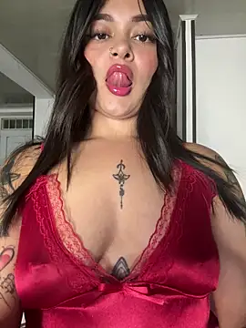 Chat XXX en directo de Saray_charmante
