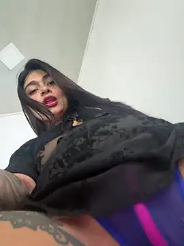 Saray_charmante's Webcam Show