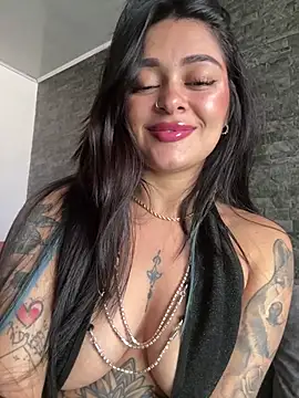 Saray_charmante's Live XXX Chat