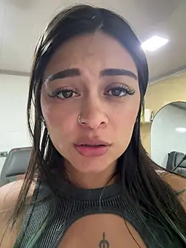 Saray_charmante's Live XXX Chat