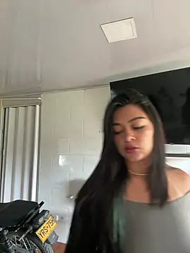Saray_charmante – Naživo XXX chat