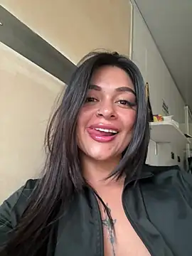 Chatroom XXX en direct de Saray_charmante