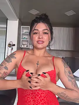 Saray_charmante's Live XXX Chat
