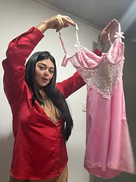 Chat +18 de Saray_charmante ao vivo