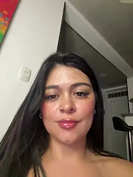 Saray_charmante Adlı Modelin Web Kamerası Şovu